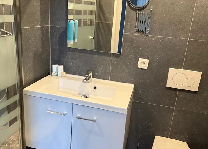 Hotel La Tonnellerie 3*